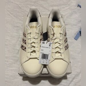 Adidas Leopard Grand Court 2.0